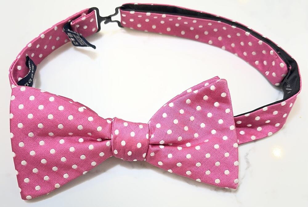 SADDLEBRED Bow Tie Mens One Size Pink 100% Silk Polka Dot Pre-Tied Formal